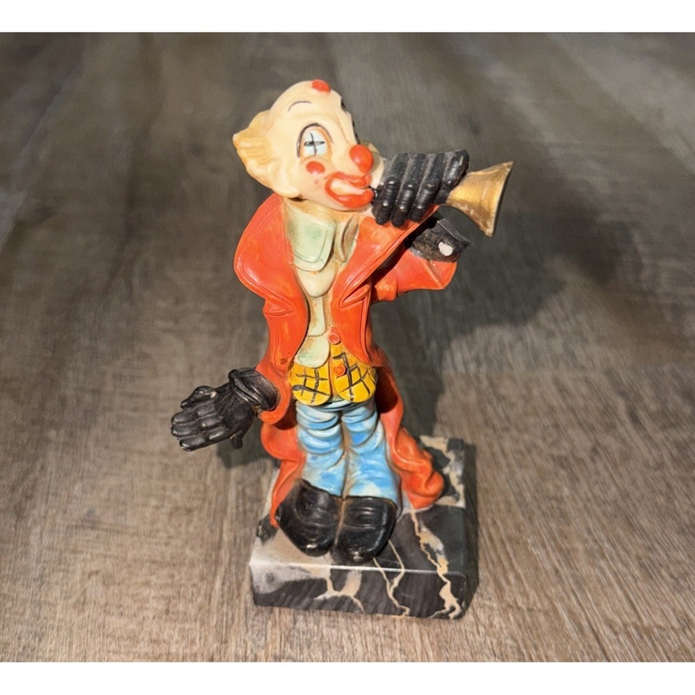 Vintage Simonelli‎ Fontanini 5.5" Clown Resin Figurine Carrara Marble Base Italy